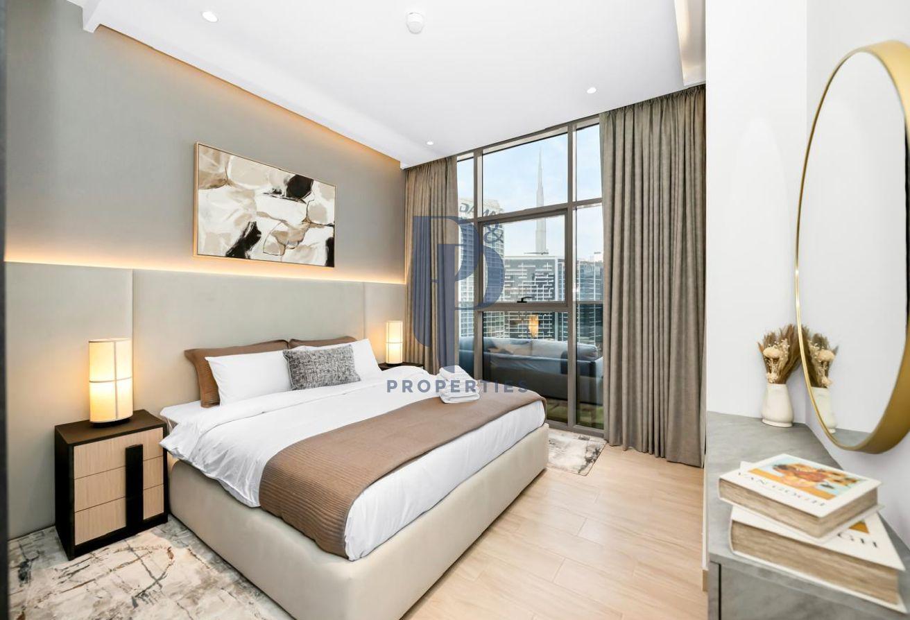 Burj Khalifa and Canal View I Spacious 3BR photo 2