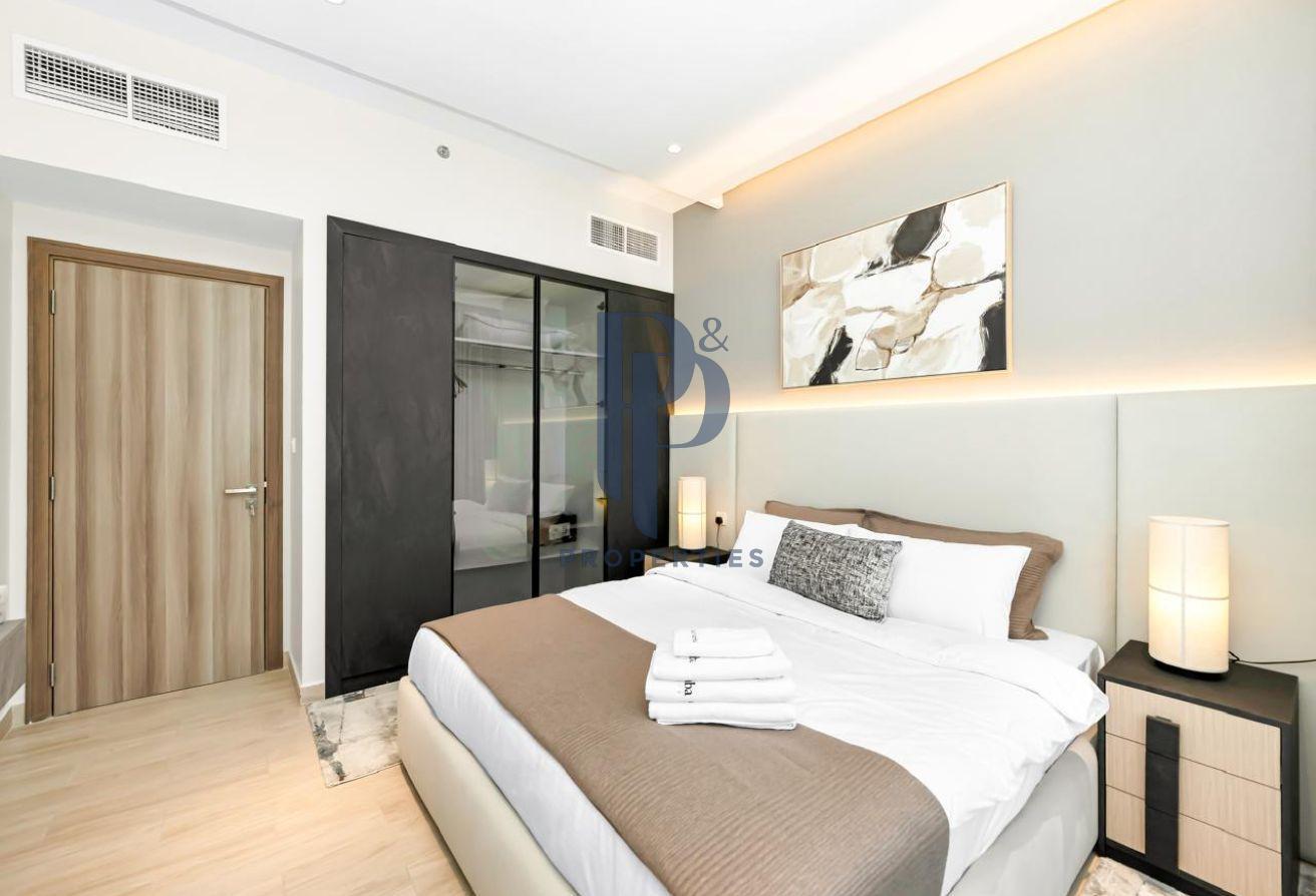 Burj Khalifa and Canal View I Spacious 3BR photo 18