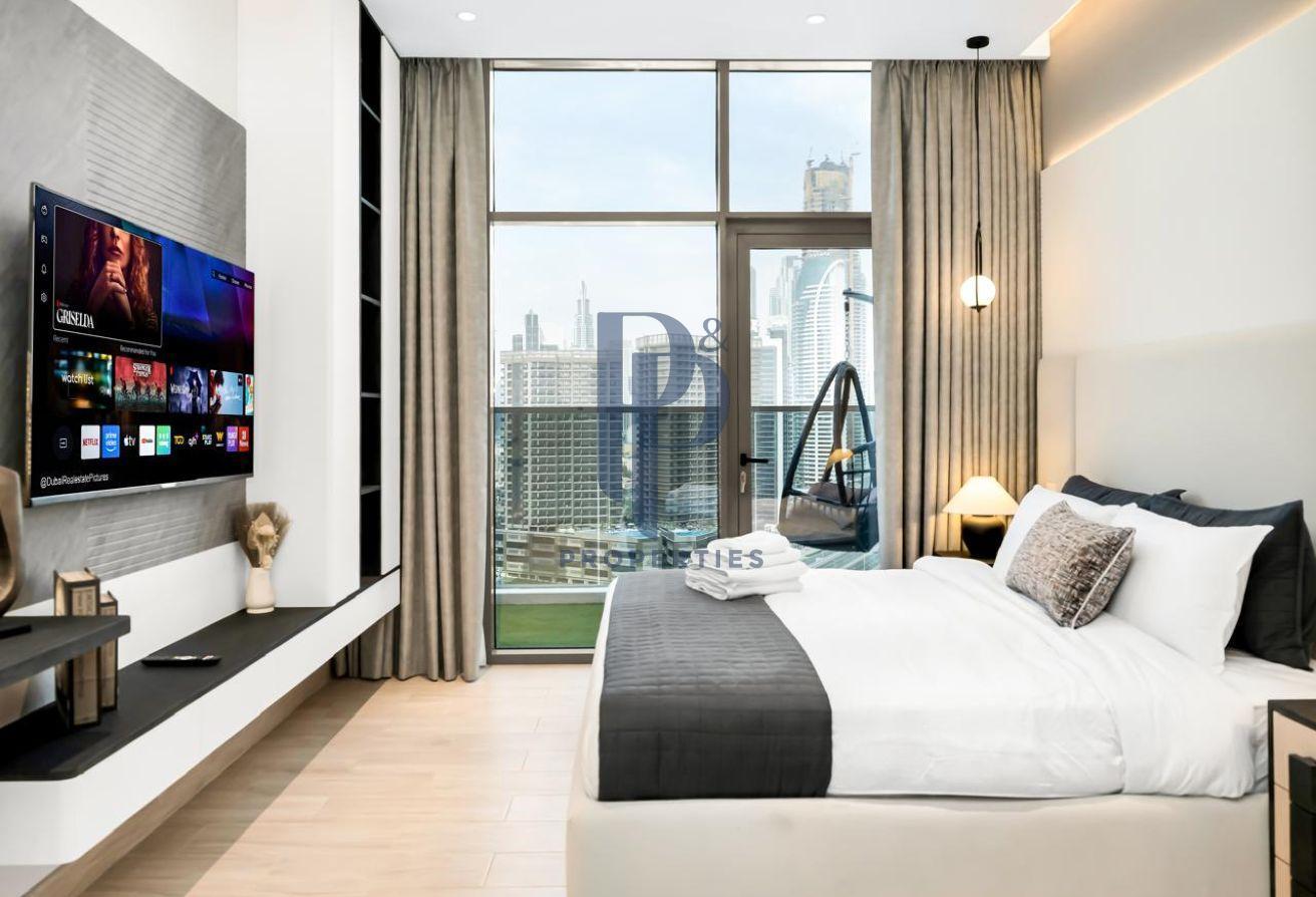 Burj Khalifa and Canal View I Spacious 3BR photo 24