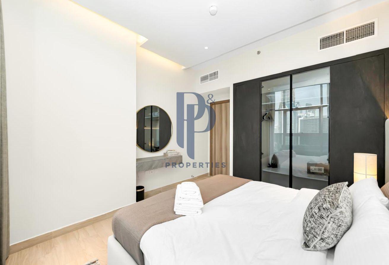 Burj Khalifa and Canal View I Spacious 3BR photo 19