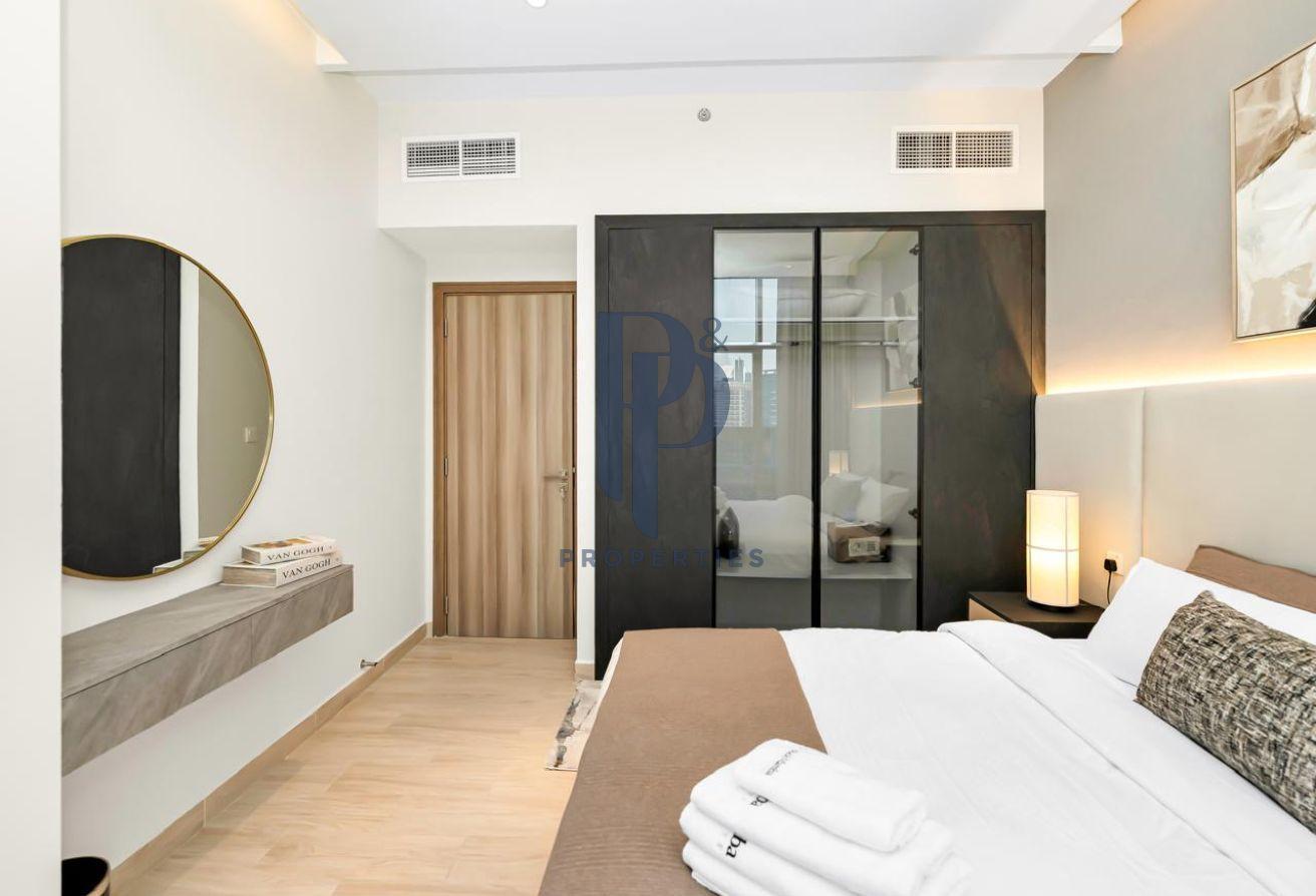 Burj Khalifa and Canal View I Spacious 3BR photo 23