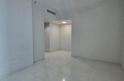 Apartment - 1 Bedroom - 2 Bathrooms for rent in Al Khan Corniche - Al Khan - Sharjah
