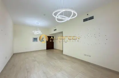 Apartment - 2 Bedrooms - 3 Bathrooms for rent in Azizi Liatris - Al Furjan - Dubai