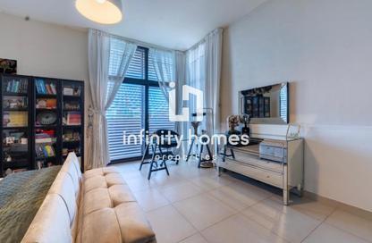 Villa - 5 Bedrooms - 7+ Bathrooms for rent in West Yas - Yas Island - Abu Dhabi