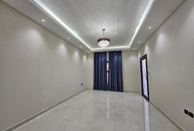 132521215 - Property Image 3