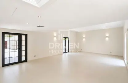 Villa - 4 Bedrooms - 6 Bathrooms for rent in Courtyard 29 Villas - Umm Suqeim 2 - Umm Suqeim - Dubai