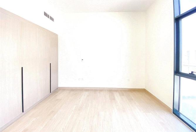 100824129 - Property Image 3