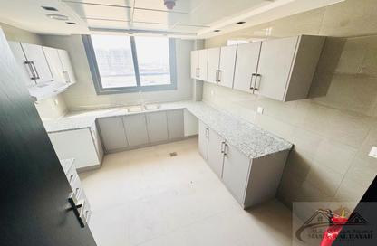 Apartment - 2 Bedrooms - 3 Bathrooms for rent in Muwaileh 29 Building - Muwaileh - Sharjah