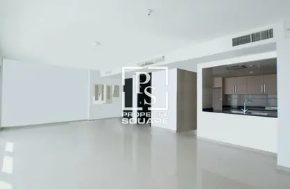 Apartment - 1 Bedroom - 2 Bathrooms for rent in RAK Tower - Marina Square - Al Reem Island - Abu Dhabi