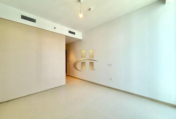 103260037 - Property Image 3