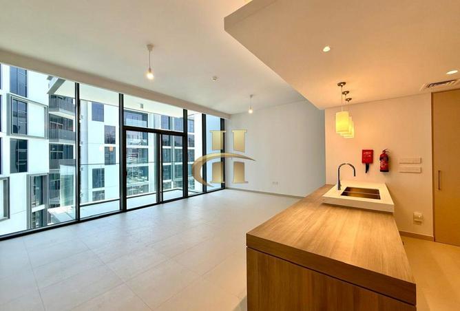 103260037 - Property Image 3