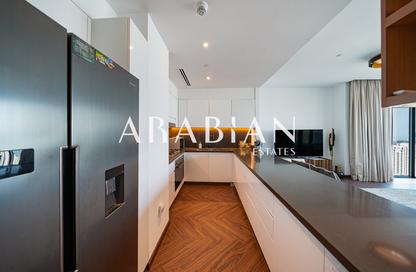 Apartment - 4 Bedrooms - 5 Bathrooms for sale in Vida Residences Dubai Marina - Dubai Marina - Dubai