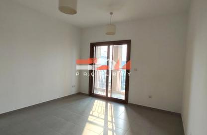 Apartment - 2 Bedrooms - 2 Bathrooms for rent in Town Square - Dubai