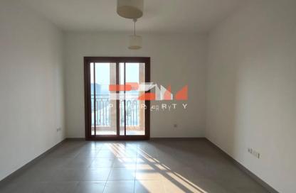Apartment - 2 Bedrooms - 2 Bathrooms for rent in Town Square - Dubai