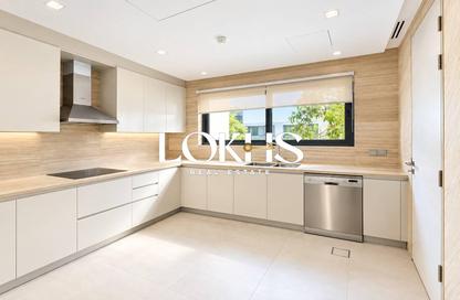Villa - 5 - 7 for rent in Veneto at Damac Hills - Damac Hills - Dubai Villa - 5 - 7 for rent in Veneto at Damac Hills - Damac Hills - Dubai