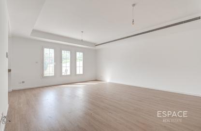 Villa - 3 Bedrooms - 3 Bathrooms for rent in Springs 2 - The Springs - Dubai