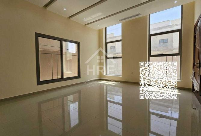 114596640 - Property Image 2