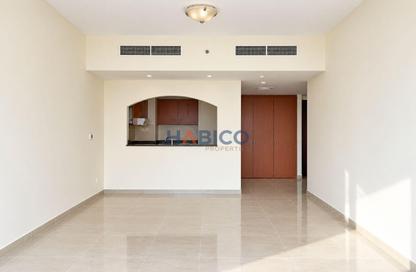 Apartment - 1 - 1 for rent in Lake Point Tower - JLT Cluster N - Jumeirah Lake Towers - Dubai