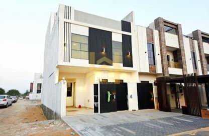 Villa - 5 - 7 for sale in Kabbali Hills - Al Helio 2 - Al Helio - Ajman