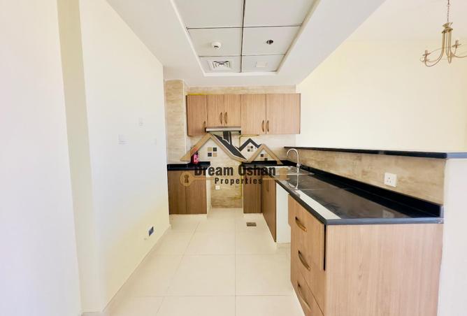 81961835 - Property Image 3