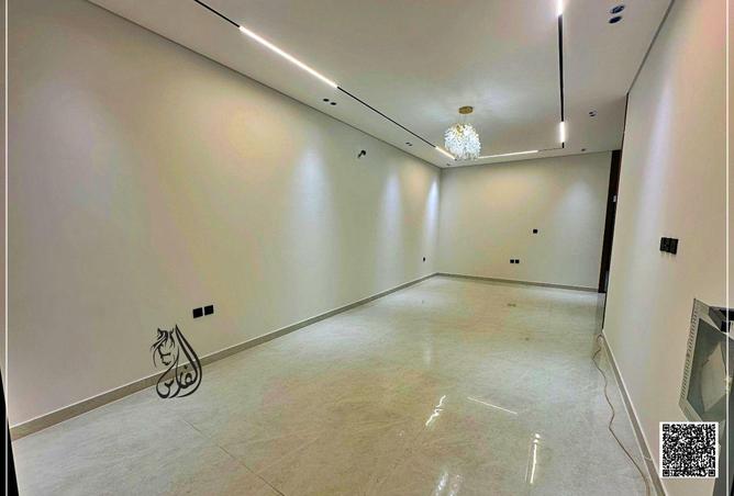 106869273 - Property Image 2
