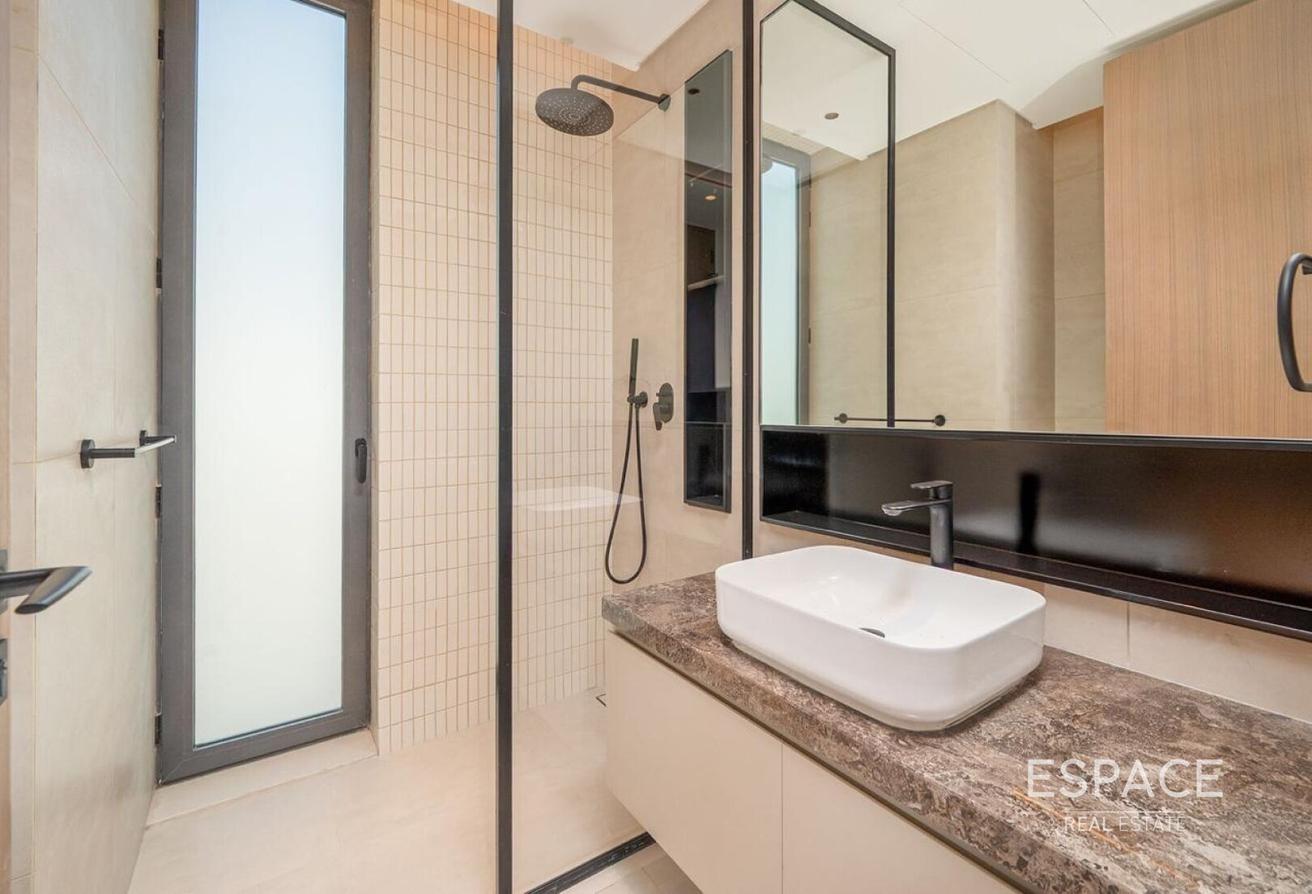 Closed Kitchen | Upgraded | Extended photo 12