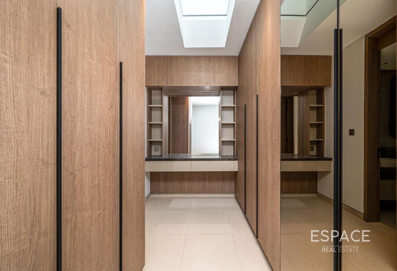 Closed Kitchen | Upgraded | Extended photo 13