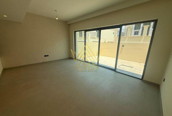 110501122 - Property Image 2