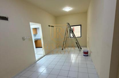 Apartment - Studio - 1 Bathroom for rent in Umm Hurair 1 - Umm Hurair - Bur Dubai - Dubai