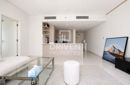 Apartment - 1 Bedroom - 2 Bathrooms for rent in Waters Edge - Business Bay - Dubai