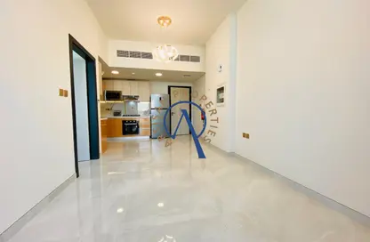 شقة - غرفة نوم - 2 حمامات للايجار في سكايز من دانوب - ارجان - دبي