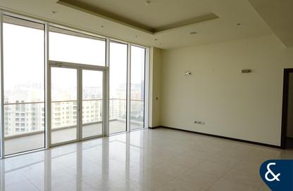 Apartment - 2 Bedrooms - 2 Bathrooms for rent in Amber - Tiara Residences - Palm Jumeirah - Dubai