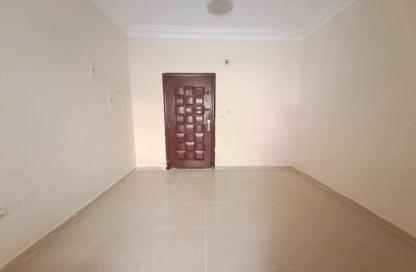 Apartment - Studio - 1 for rent in Fire Station Road - Muwaileh - Sharjah