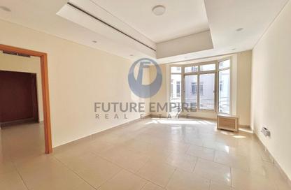 Apartment - 1 Bedroom - 2 Bathrooms for rent in Al Mina - Bur Dubai - Dubai Apartment - 1 Bedroom - 2 Bathrooms for rent in Al Mina - Bur Dubai - Dubai