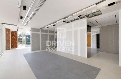 Retail - Studio for rent in Infinity Building - Sheikh Zayed Road - Dubai Retail - Studio for rent in Infinity Building - Sheikh Zayed Road - Dubai