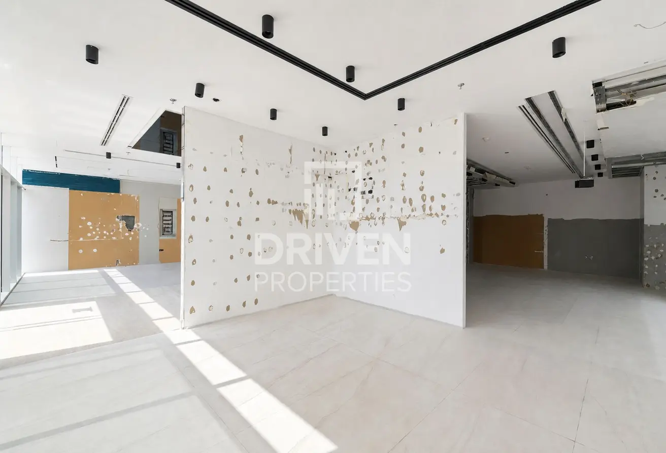 157358870 - Property Main Image