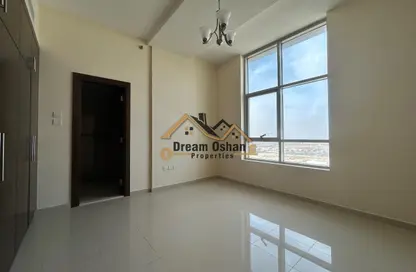 Apartment - 2 Bedrooms - 3 Bathrooms for rent in Al Khair Building - Dubai Silicon Oasis - Dubai
