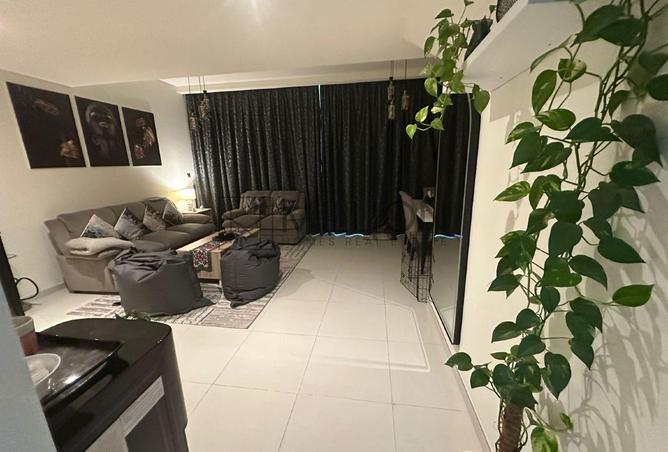 98239025 - Property Image 2