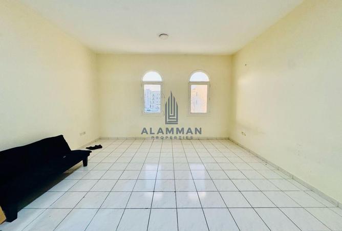 124282337 - Property Main Image
