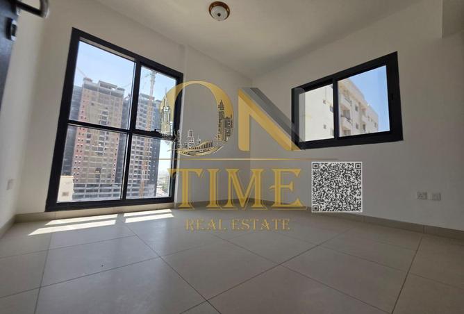 82358859 - Property Image 2