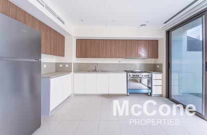 Villa - 4 - 4 for sale in Parkside 2 - Emaar South - Dubai South (Dubai World Central) - Dubai Villa - 4 - 4 for sale in Parkside 2 - Emaar South - Dubai South (Dubai World Central) - Dubai