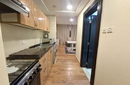 Apartment - Studio - 1 Bathroom for rent in Al Majaz 3 - Al Majaz - Sharjah