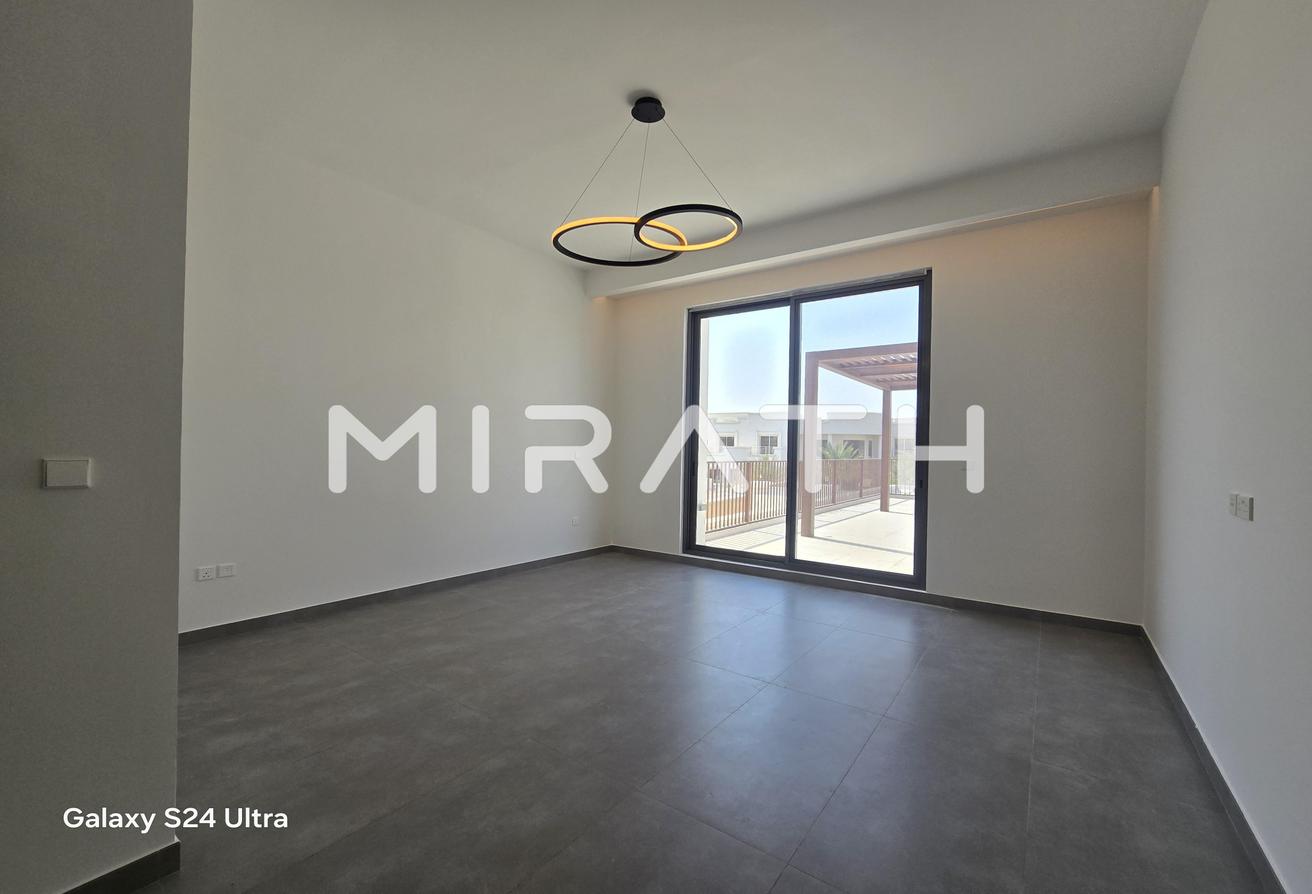 LUXURIOIS VILLA - FAMILY FRIENDLY COMMUNITY photo 10