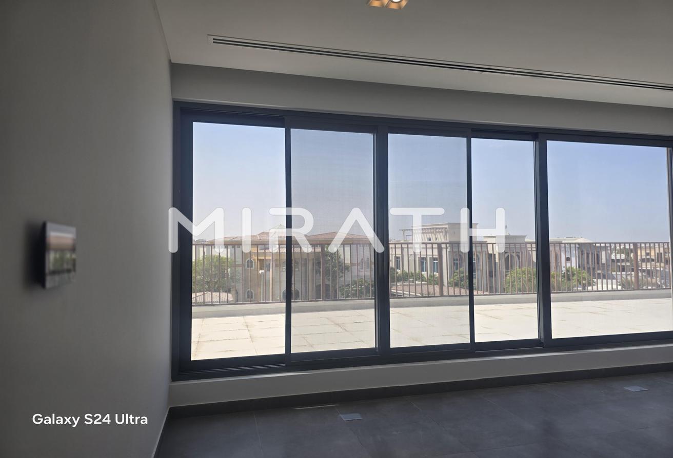 LUXURIOIS VILLA - FAMILY FRIENDLY COMMUNITY photo 15