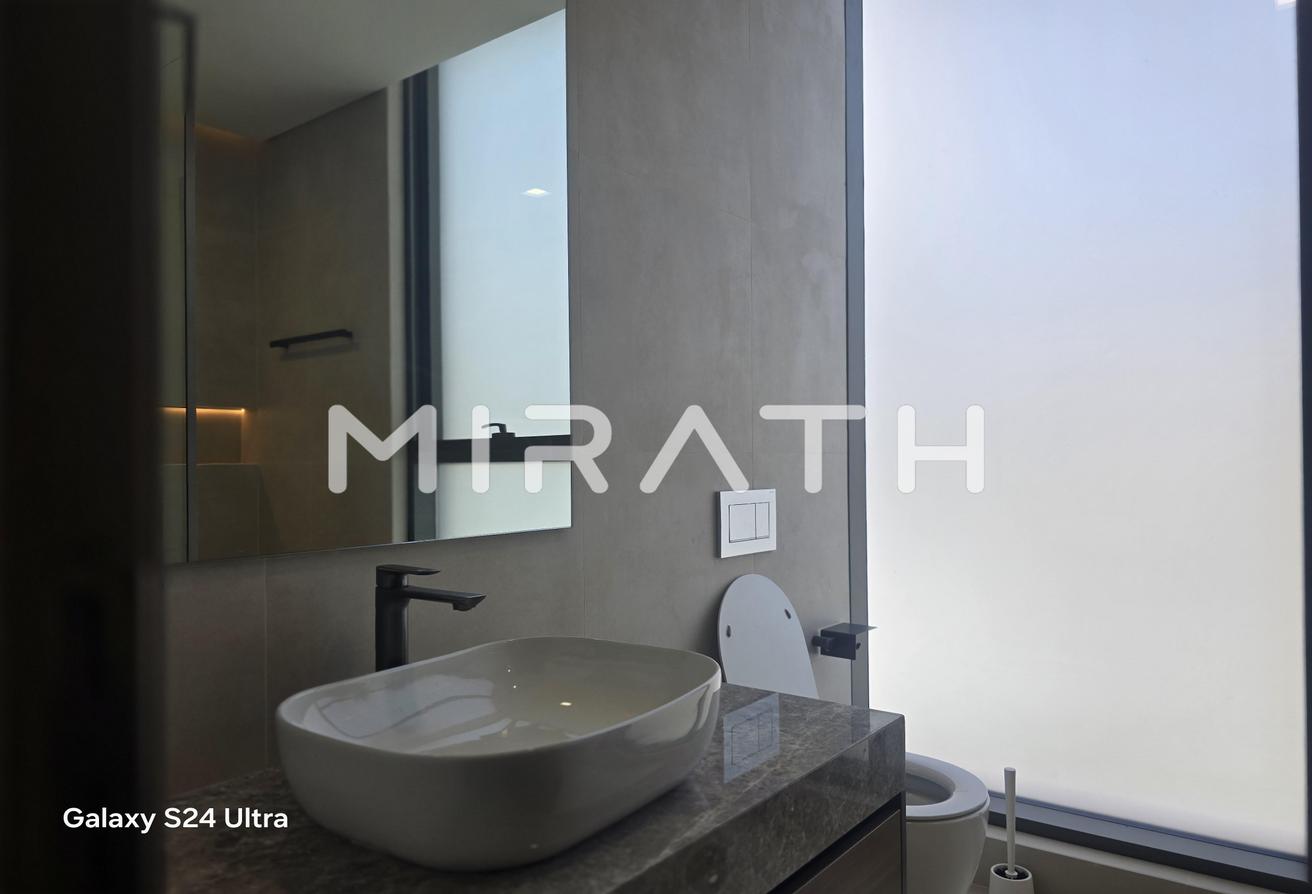 LUXURIOIS VILLA - FAMILY FRIENDLY COMMUNITY photo 25