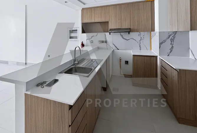 167008177 - Property Image 3