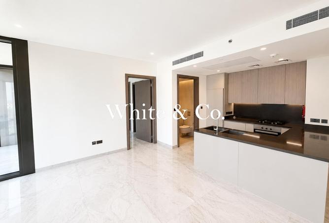 122900460 - Property Image 2