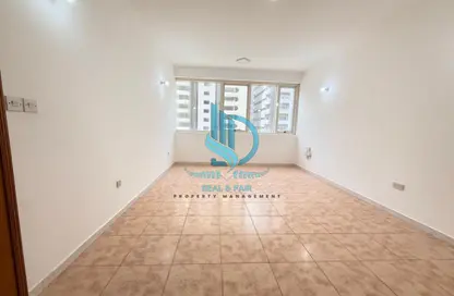 Apartment - 2 Bedrooms - 2 Bathrooms for rent in Tourist Club Area - Abu Dhabi Apartment - 2 Bedrooms - 2 Bathrooms for rent in Tourist Club Area - Abu Dhabi