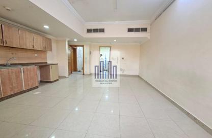 Apartment - Studio - 1 Bathroom for rent in Fire Station Road - Muwaileh - Sharjah Apartment - Studio - 1 Bathroom for rent in Fire Station Road - Muwaileh - Sharjah