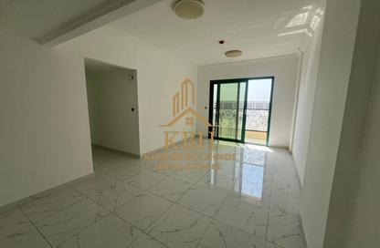 Apartment - 2 Bedrooms - 3 Bathrooms for rent in Muweileh Community - Muwaileh Commercial - Sharjah